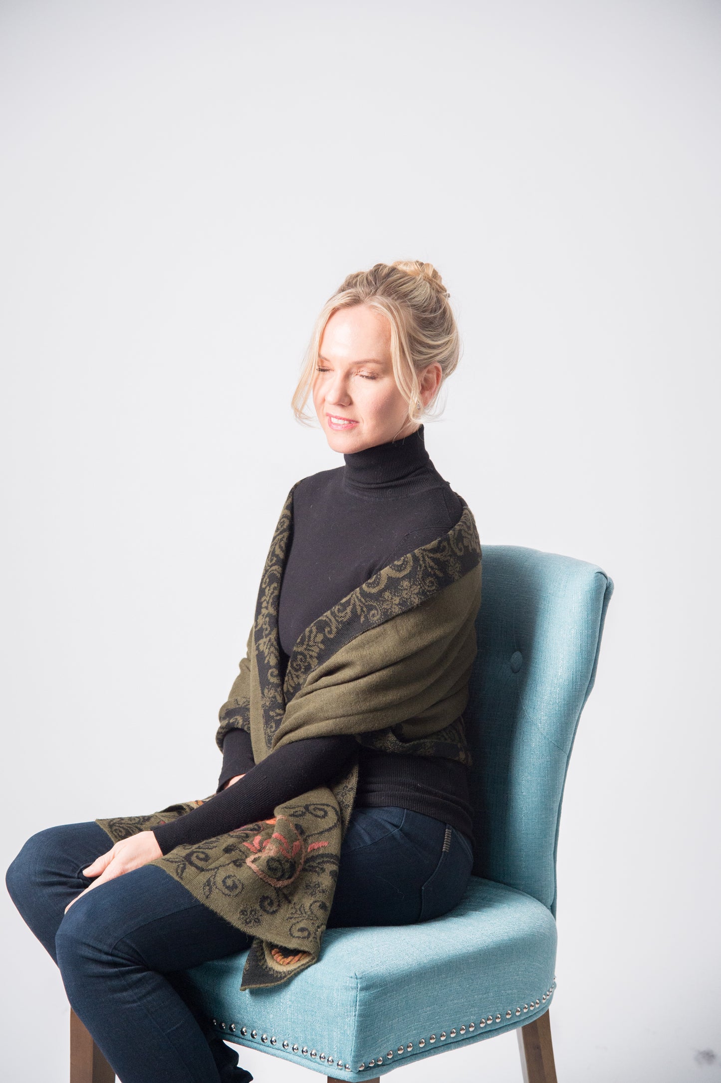 Embroidery Shawl