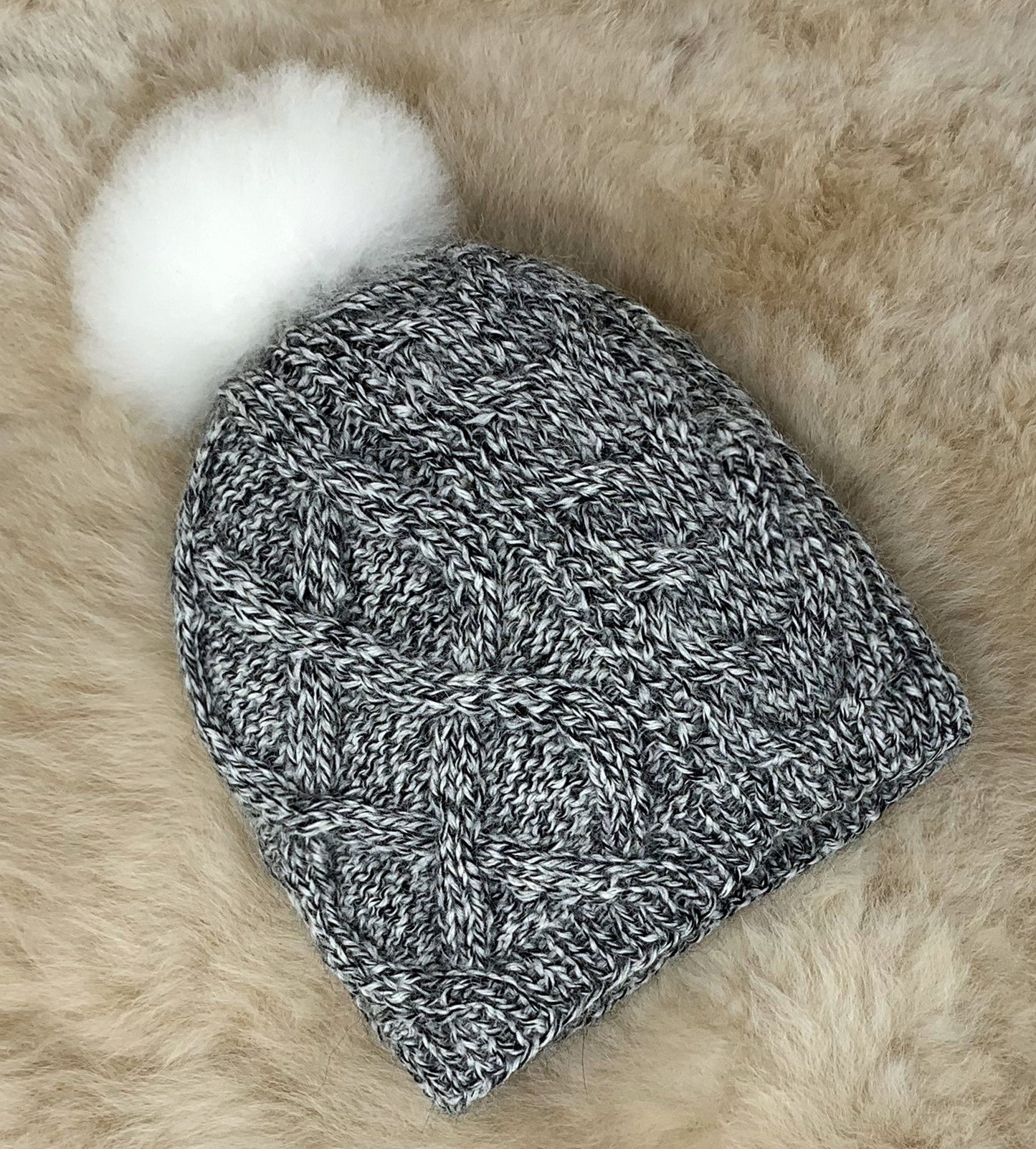 Pom Cable Hat