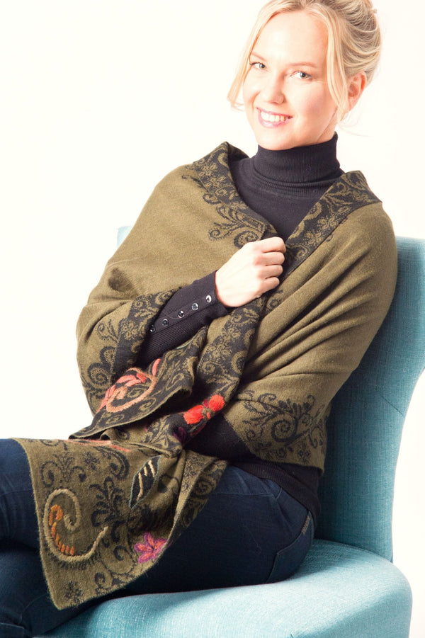 Embroidery Shawl — Green — green alpaca by Peruvian Link