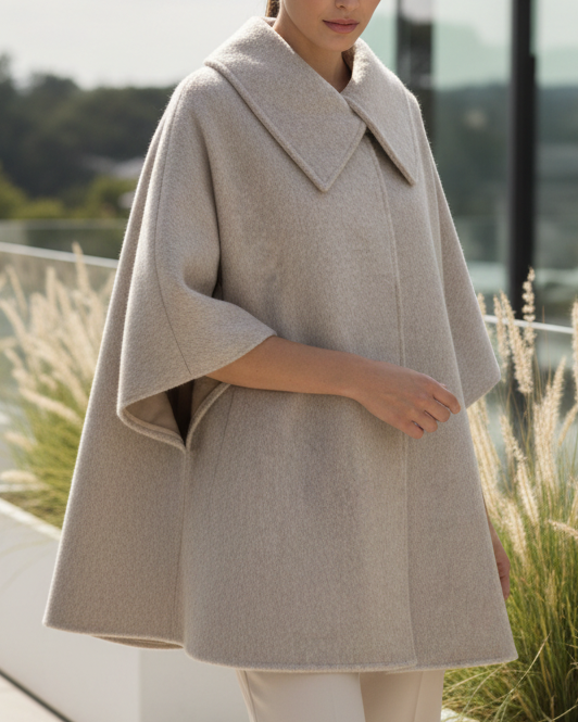 Valeria Cape