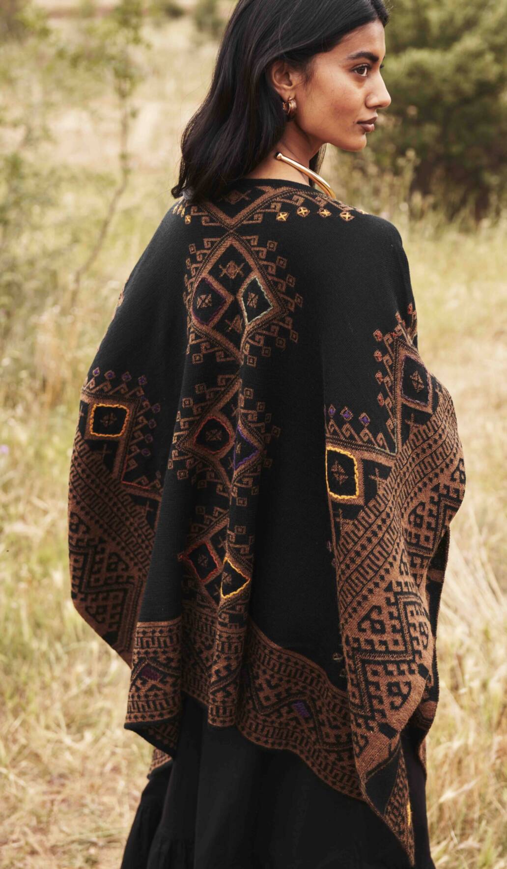 Pyramid Ruana – Peruvian Link Alpaca Collection