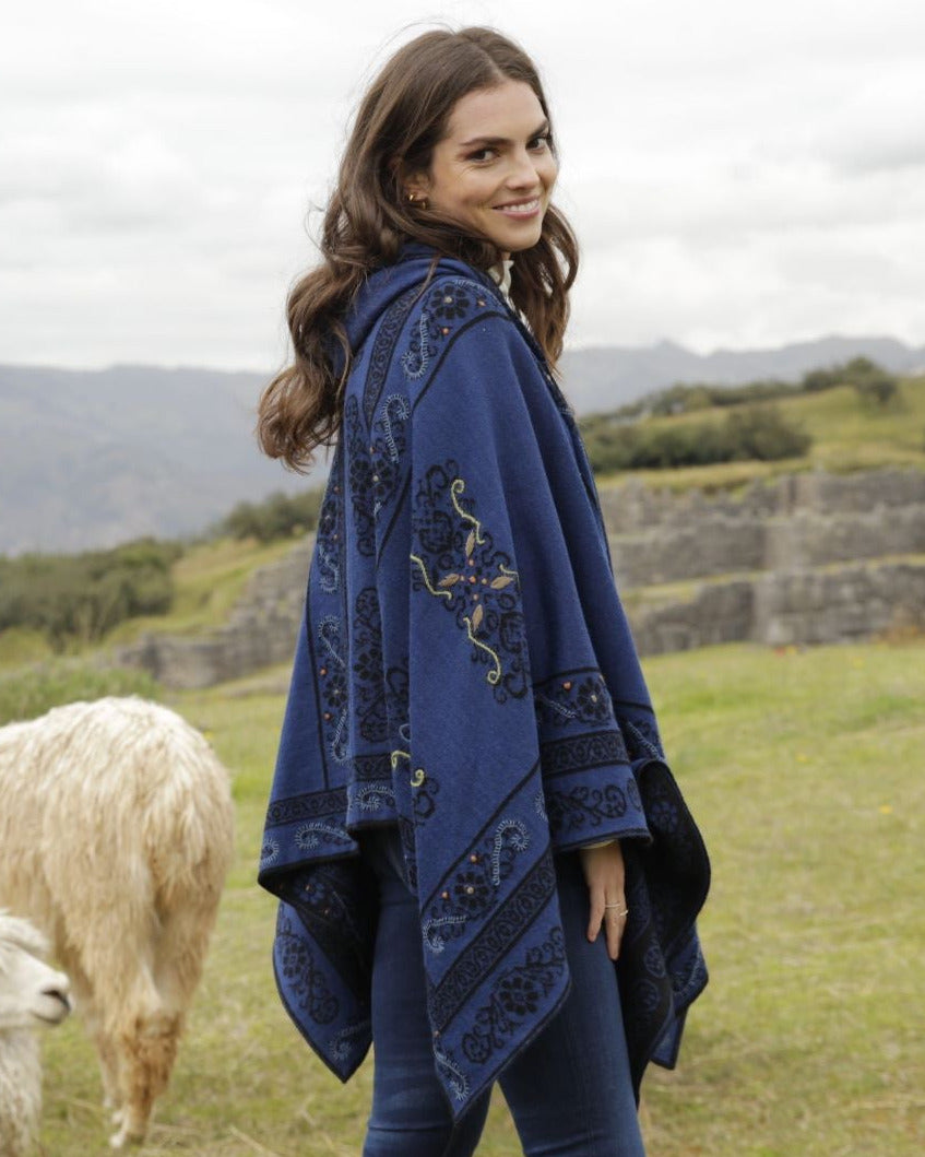 Treasure Hooded Cape