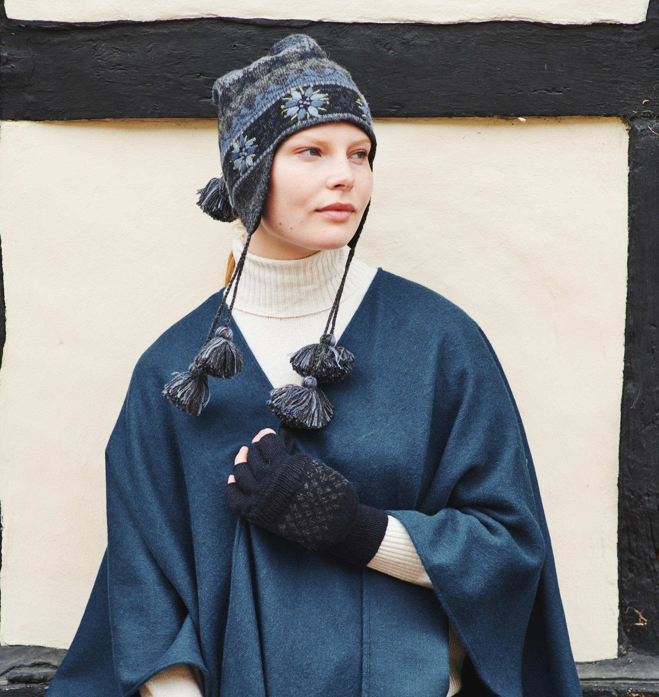 Baby Alpaca Ruana – Peruvian Link Alpaca Collection