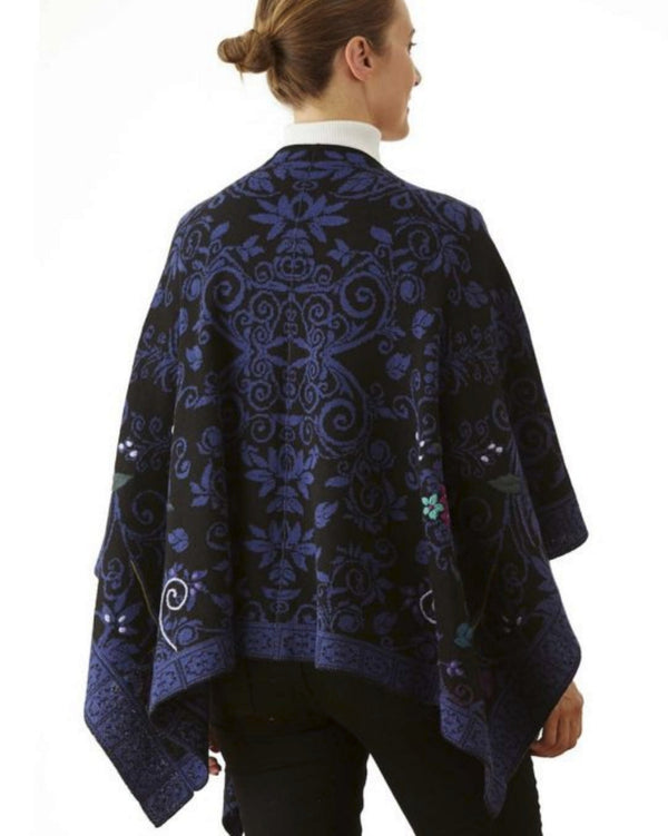 Floral Fusion Ruana — único alpaca by Peruvian Link