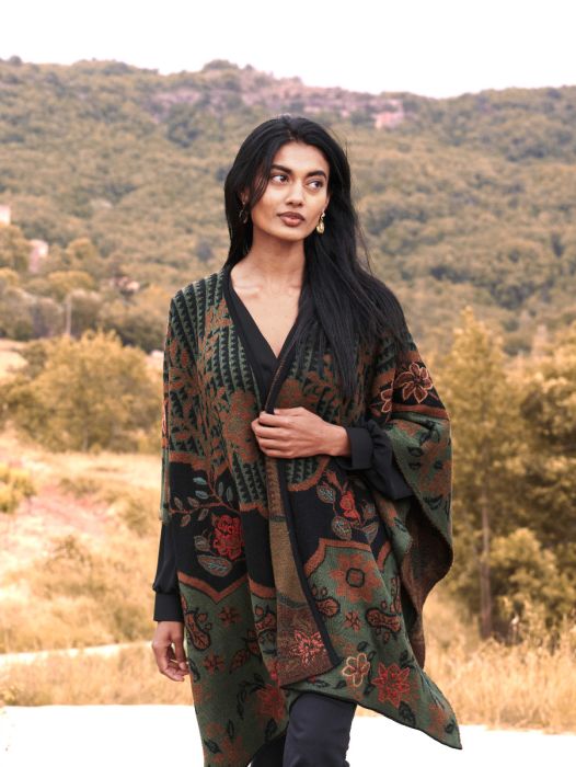 100% Authentic Peruvian Alpaca Capes & Ruanas – Peruvian Link Alpaca ...