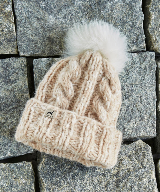 Marshmallow Trenza Alpaca Hat